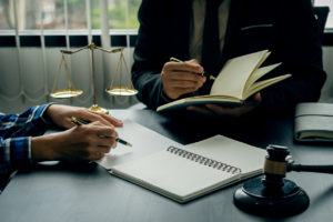How Do I Choose The Right Car Accident Attorney?