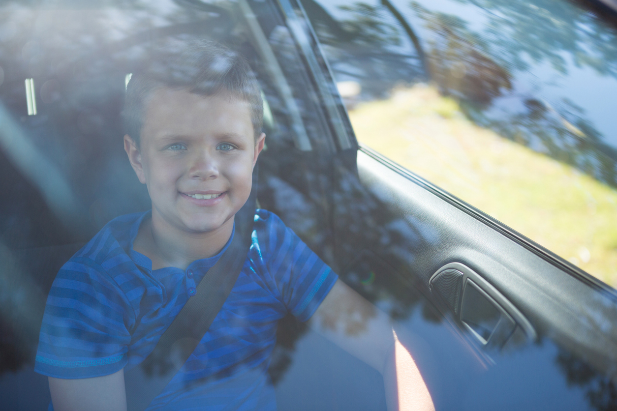 At What Age Can Kids Sit in the Front Seat in Florida?
